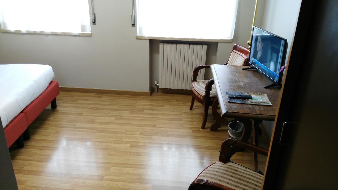 B&B Hotel Milano Ornato Dependanc Exterior foto